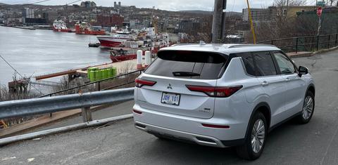 Mitsubishi Outlander Plug-In Hybrid 2025