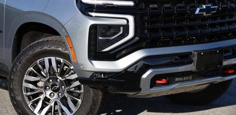 Chevrolet Suburban 2025