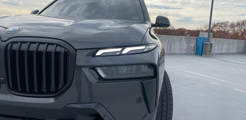 BMW X7 2025