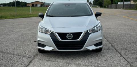 Nissan Versa 2022