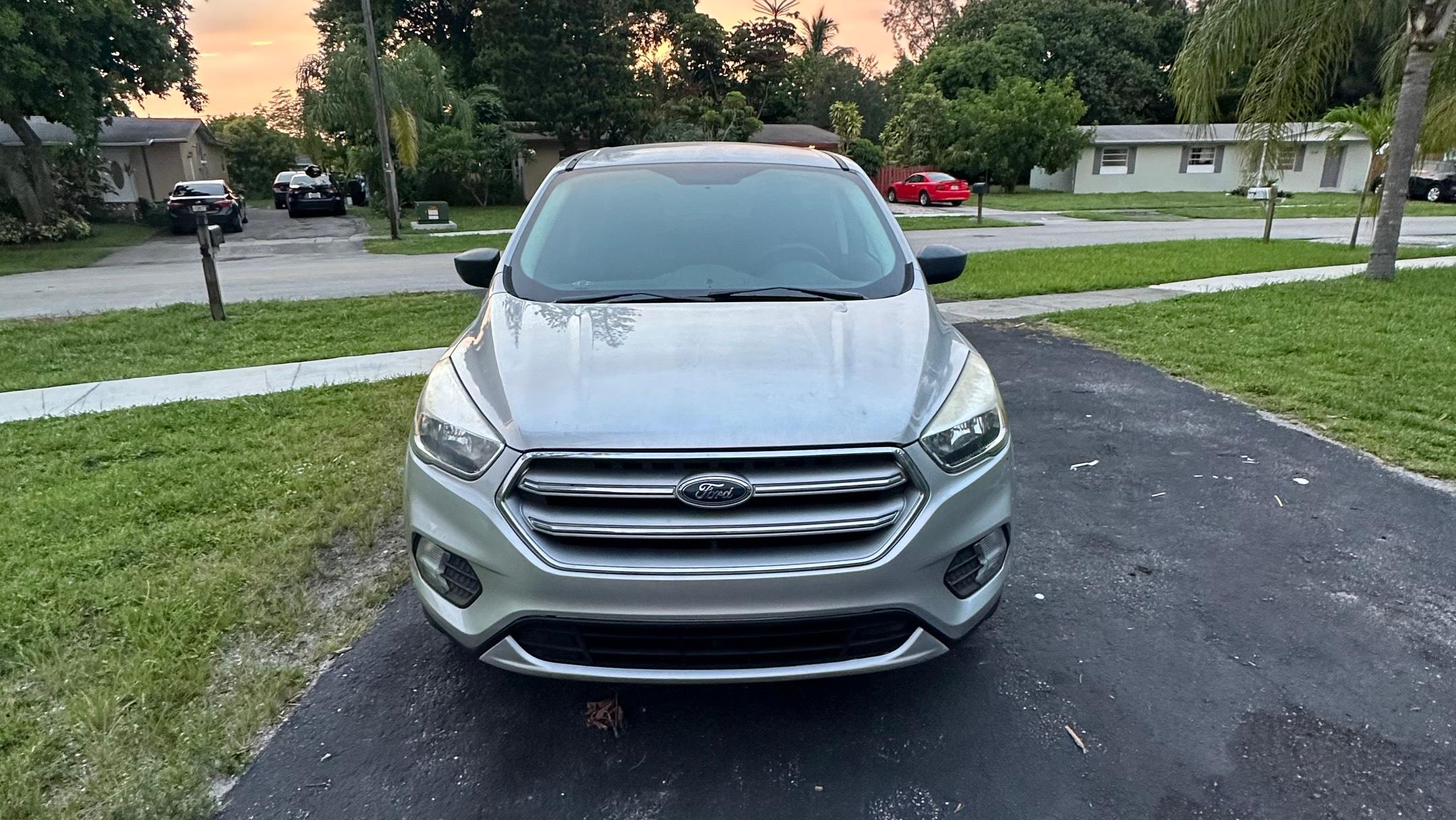 Ford Escape 2017 in 