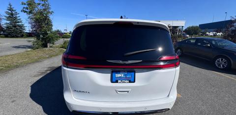 Chrysler Pacifica 2023