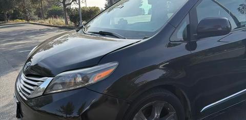 Toyota Sienna 2016
