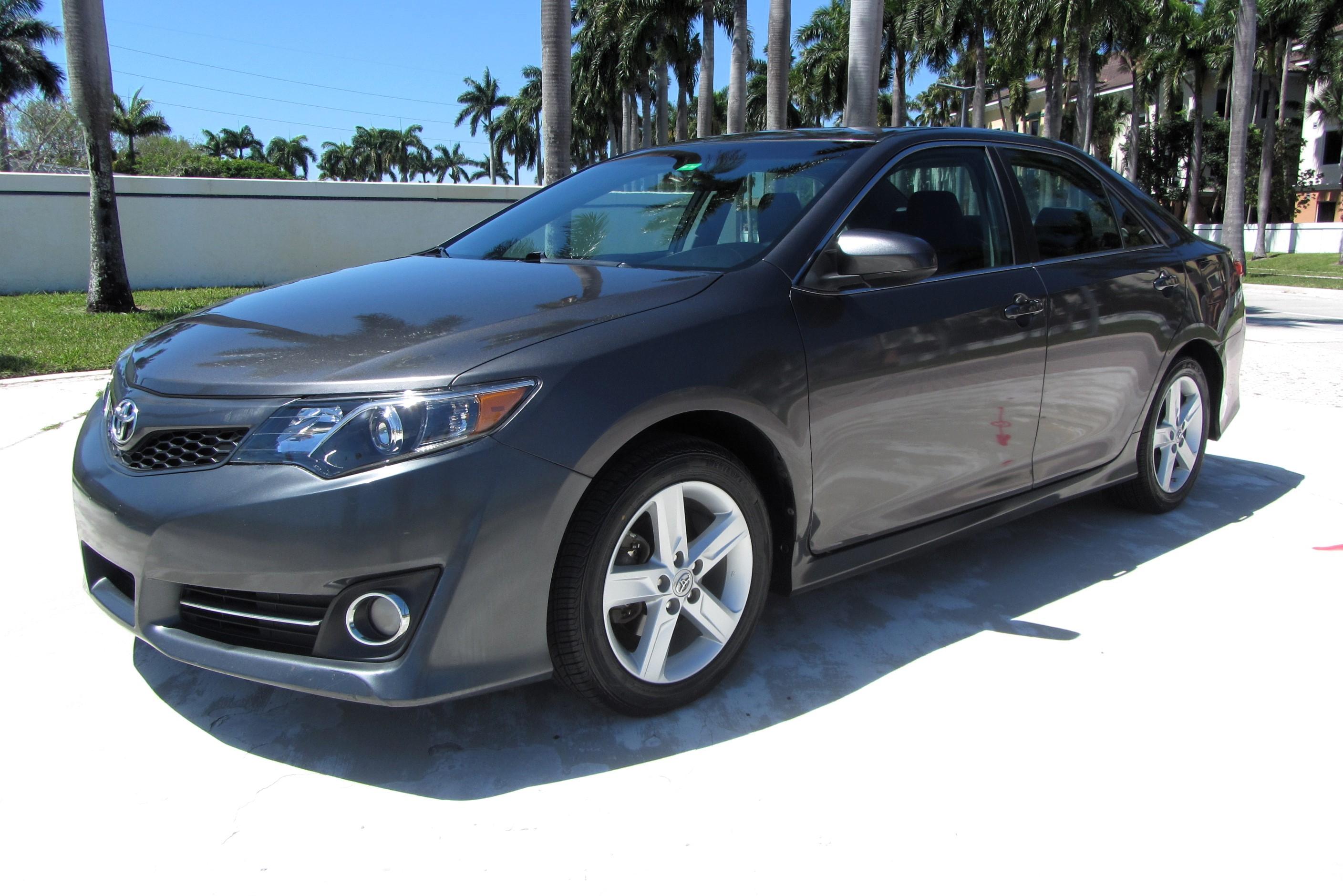 Toyota Camry 2013 in West Palm Beach, FL
