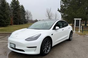 Tesla Model 3 2023 in Markham