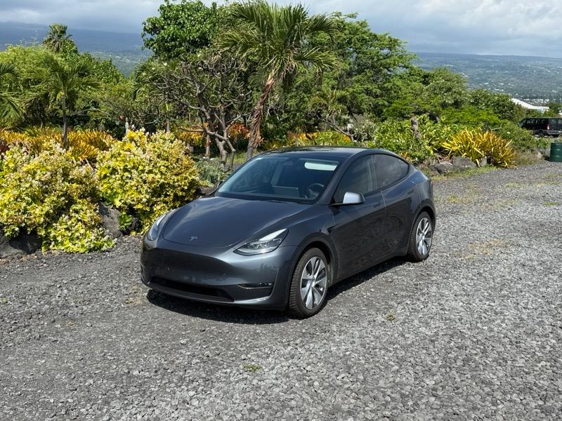 Tesla Model Y 2023 in Kailua-Kona, HI