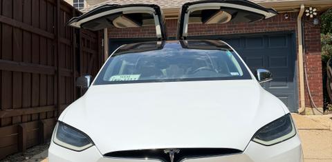 Tesla Model X 2018