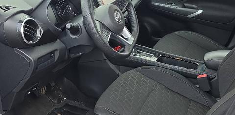 Nissan Kicks Play 2025