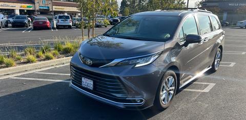 Toyota Sienna 2023