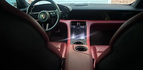 Porsche Taycan 2024