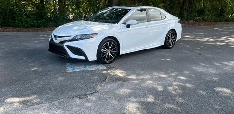 Toyota Camry 2024