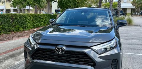 Toyota RAV4 2025