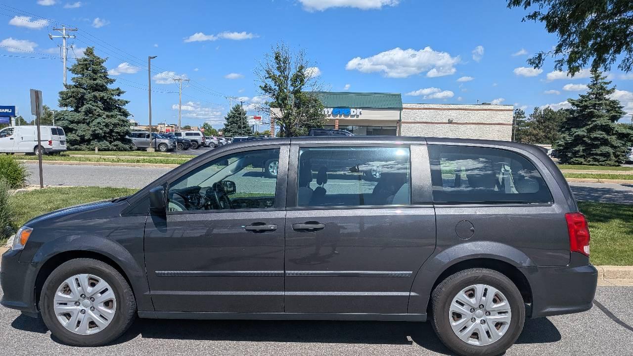 Dodge Grand Caravan 2016 in Chicago, IL