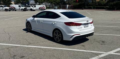 Hyundai Elantra 2017