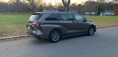 Toyota Sienna 2022