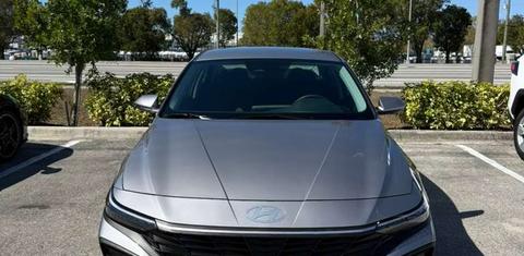Hyundai Elantra 2026