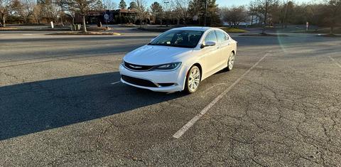 Chrysler 200 2015