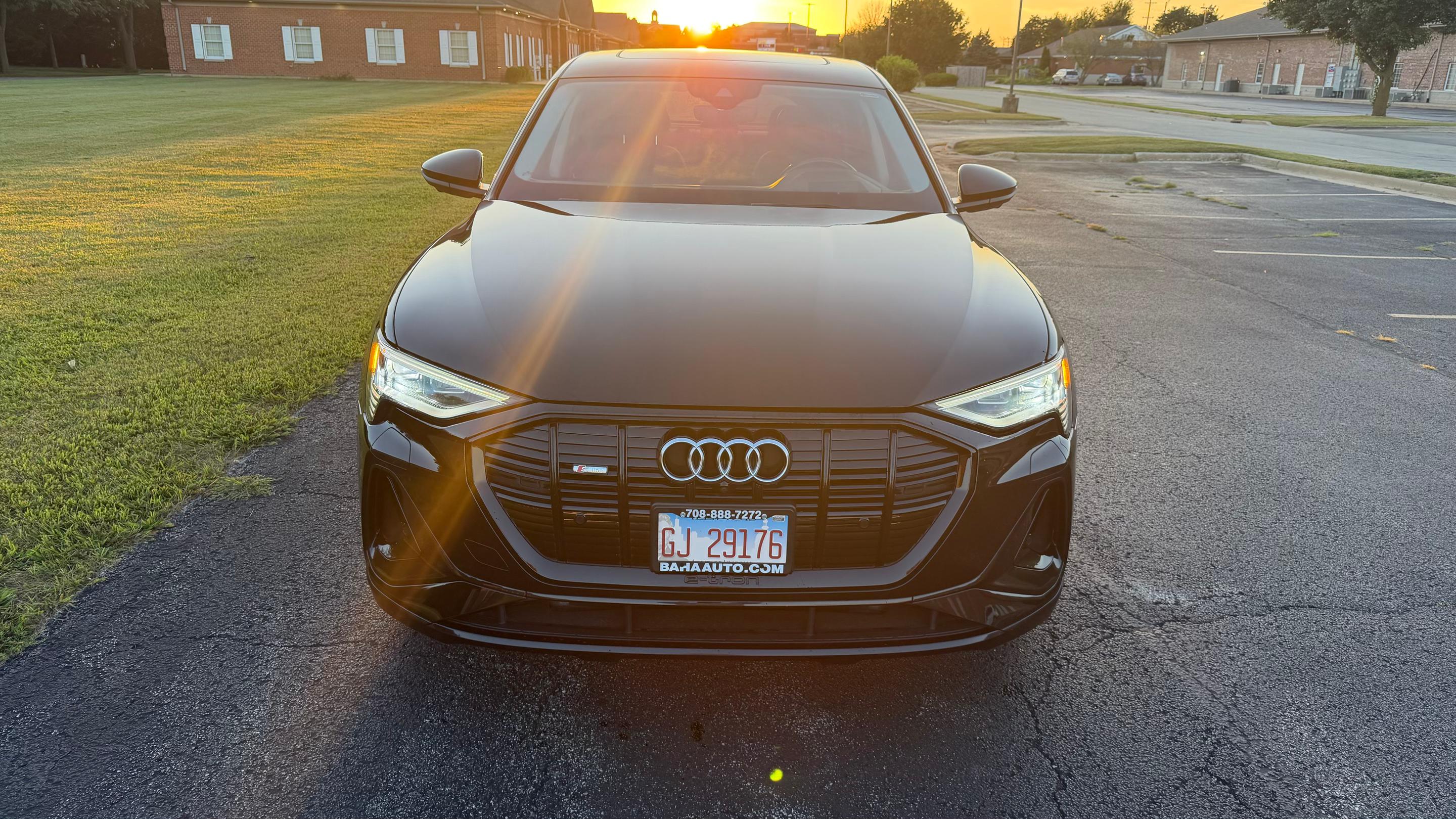 Audi e-tron 2021 in Yorkville, IL