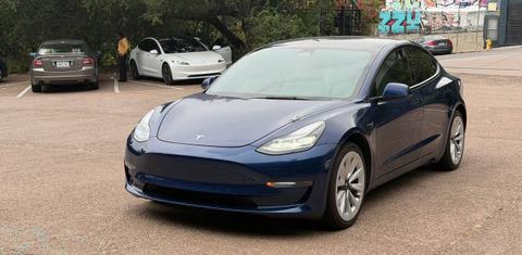Tesla Model 3 2022