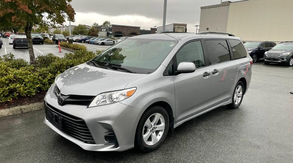 Toyota Sienna 2018 à Surrey, BC