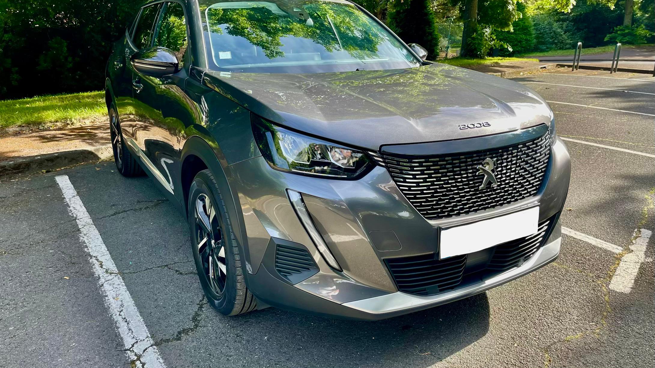 Peugeot 2008 2022 in Caen