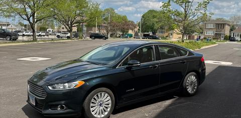 Ford Fusion Hybrid 2014
