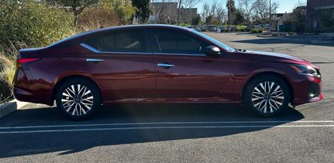 Nissan Altima 2024