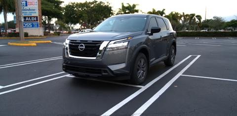 Nissan Pathfinder 2025