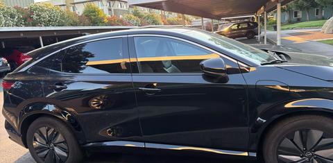 Nissan ARIYA 2025