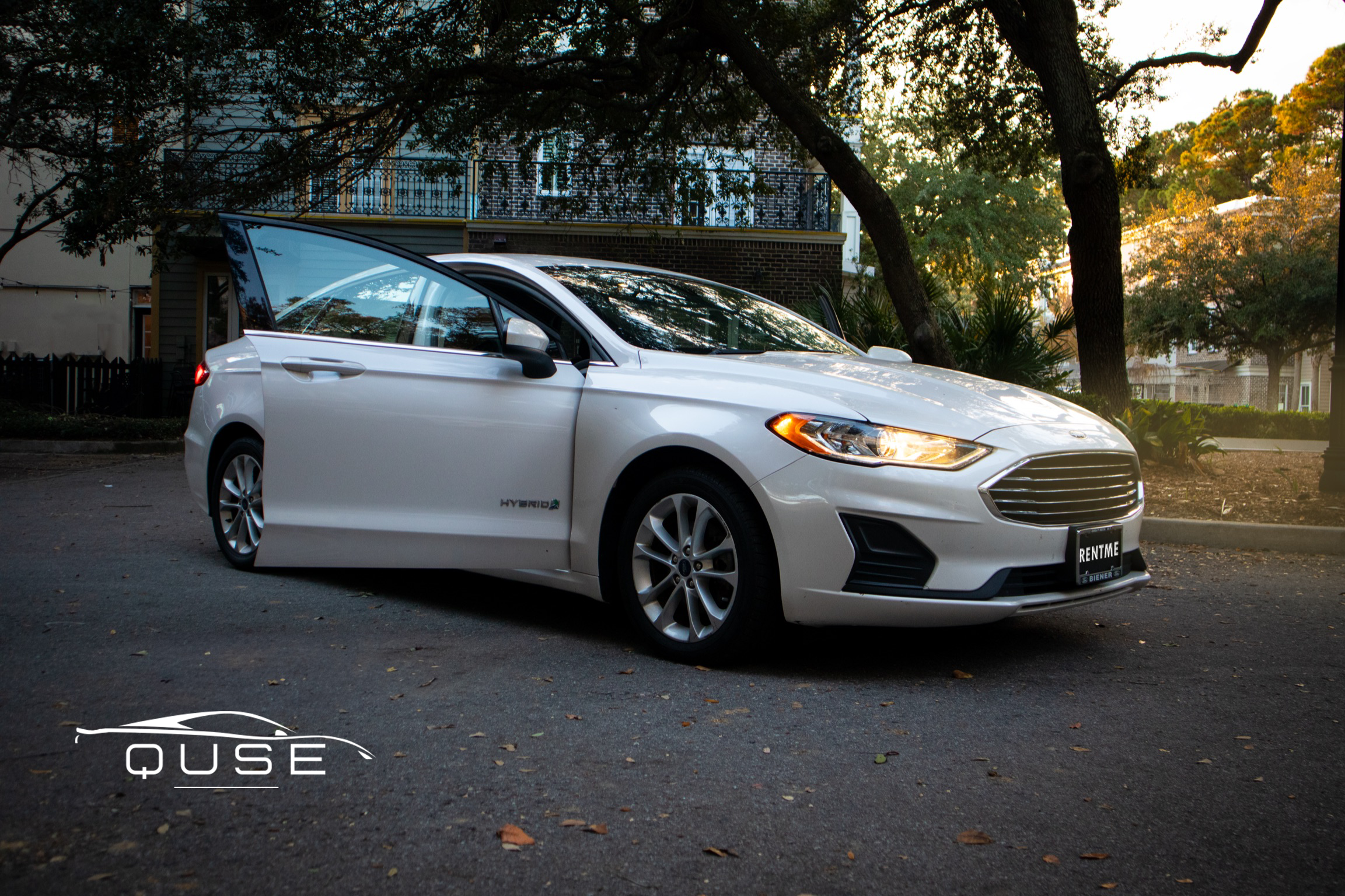 Ford Fusion Hybrid 2019 in Mount Pleasant, SC