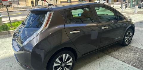 Nissan LEAF 2016