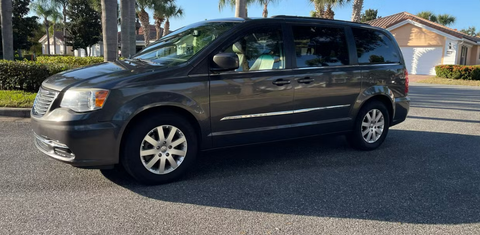Chrysler Town & Country 2016