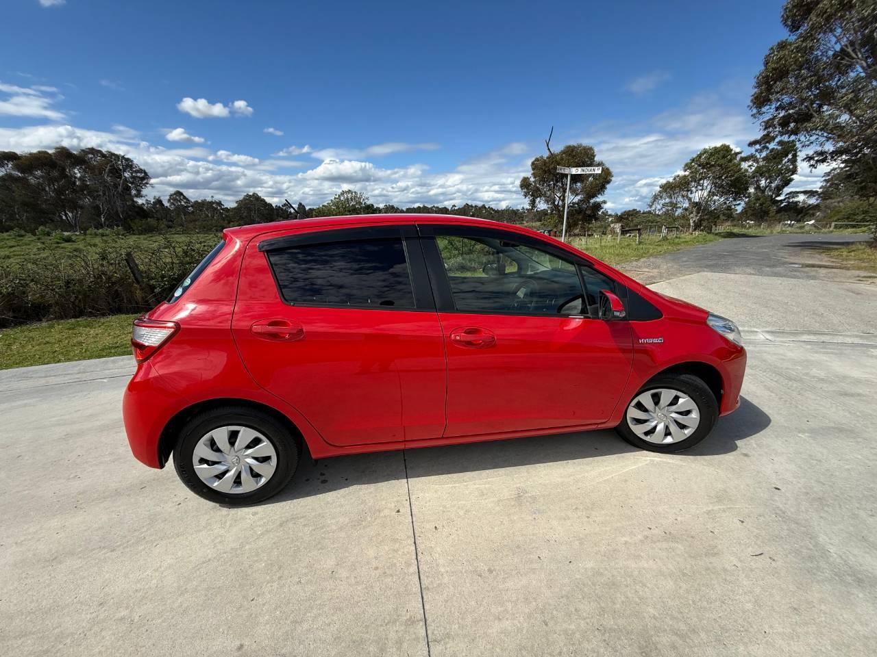 Toyota YARIS 2017 in 