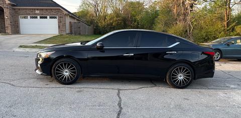 Nissan Altima 2019