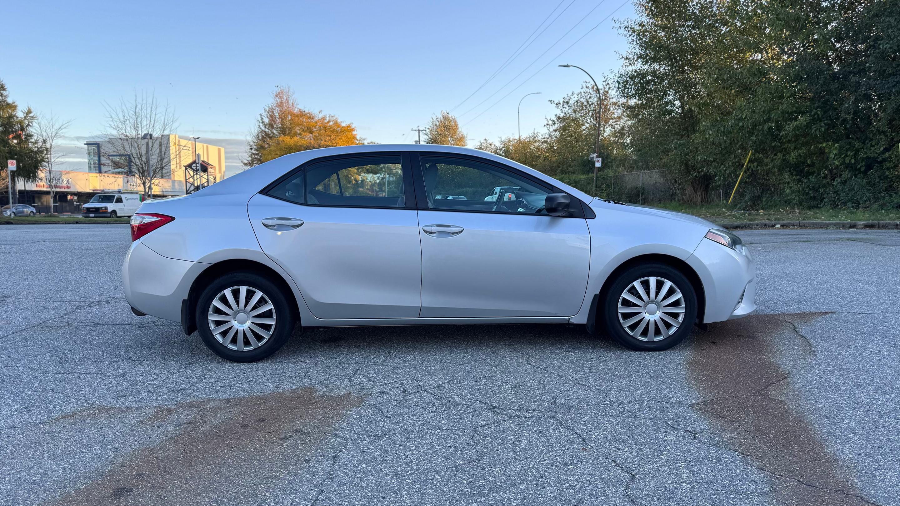 Toyota Corolla 2016 in Burnaby, BC