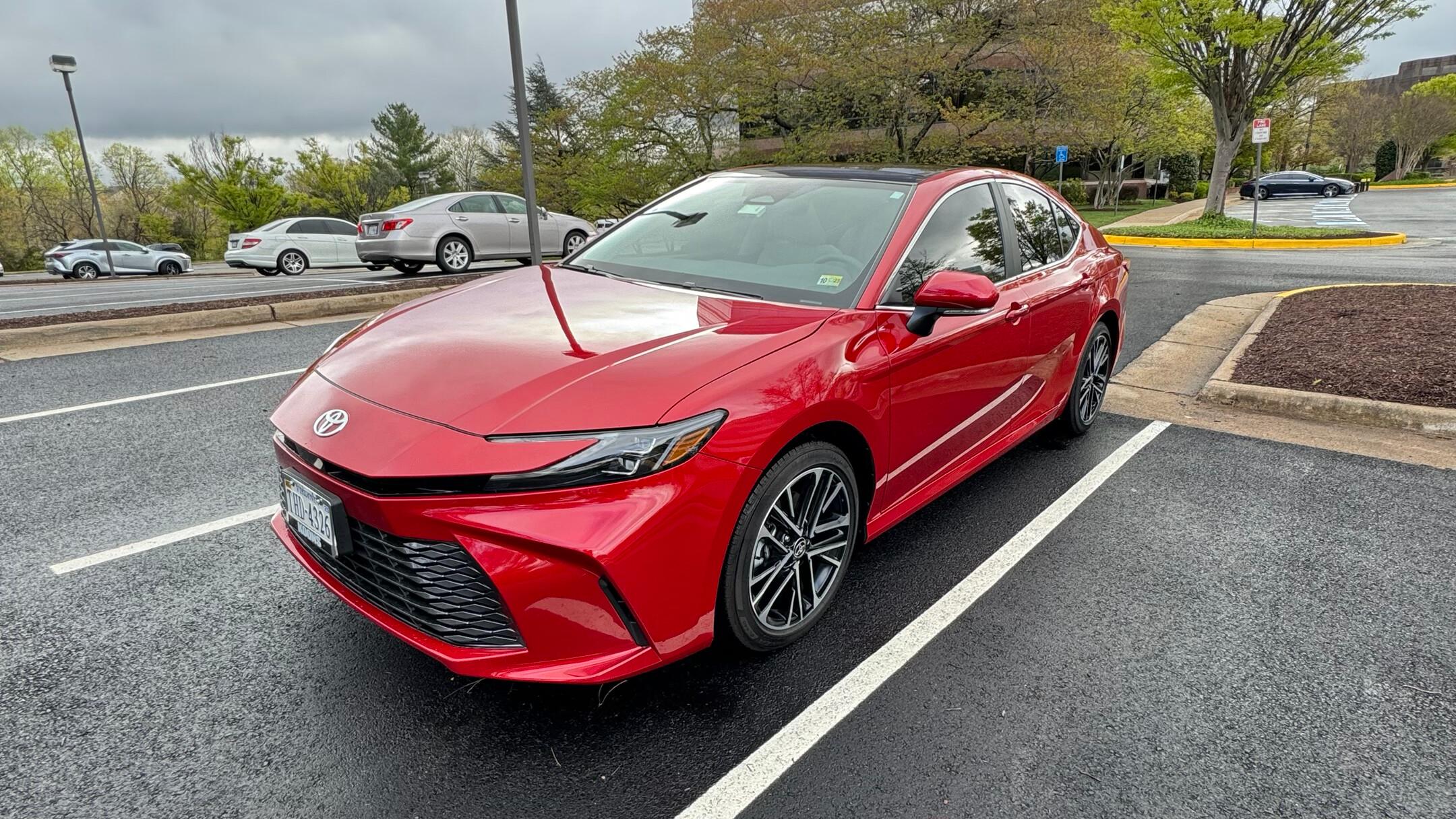 Toyota Camry Hybrid 2025 in Fairfax, VA