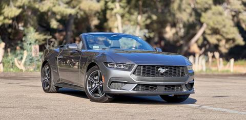 Ford Mustang 2024