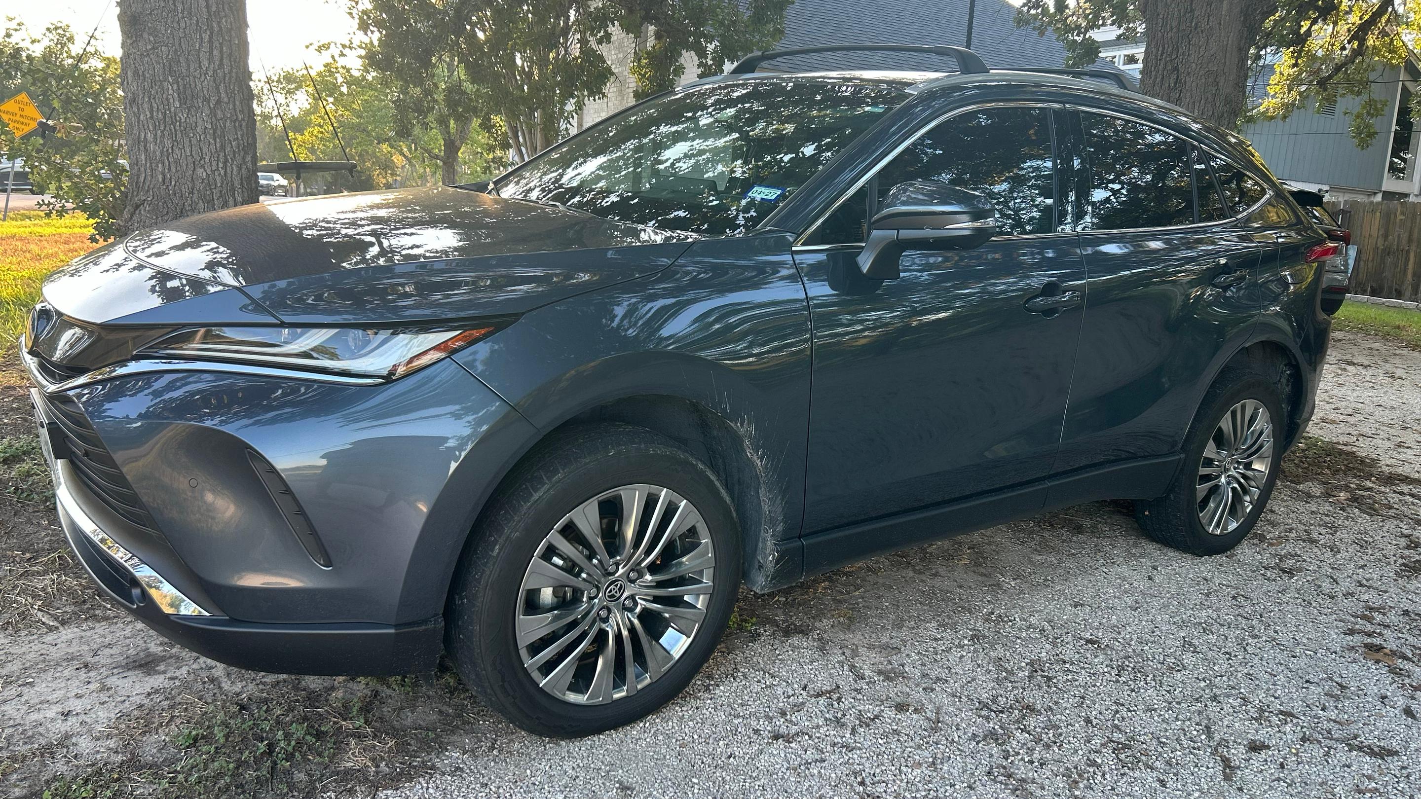 Toyota Venza 2024 in Bryan, TX