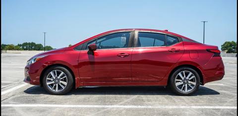 Nissan Versa 2020