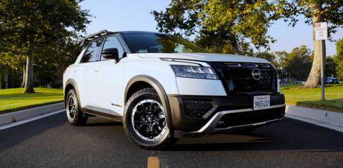 Nissan Pathfinder 2024