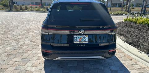 Volkswagen Taos 2025