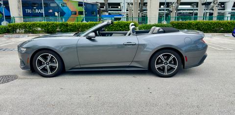 Ford Mustang 2024