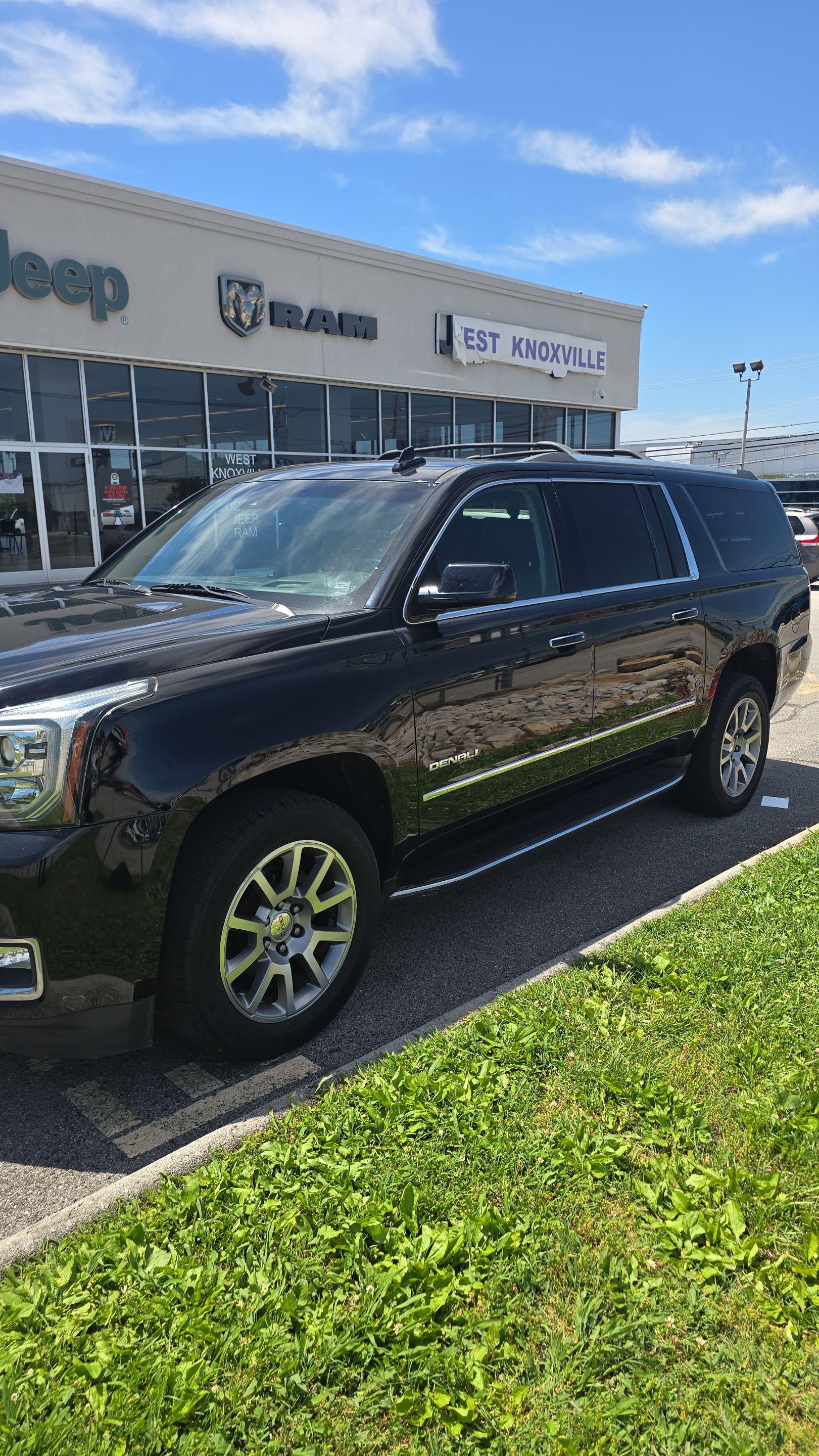 GMC Yukon XL 2017 rental in Louisville, KY by Antonio B. | Turo