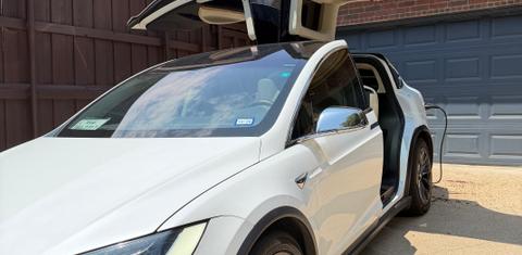 Tesla Model X 2018