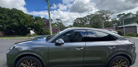 Porsche CAYENNE 2023