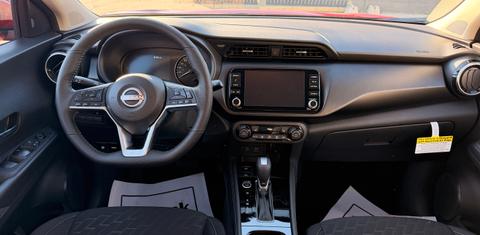 Nissan Kicks Play 2025