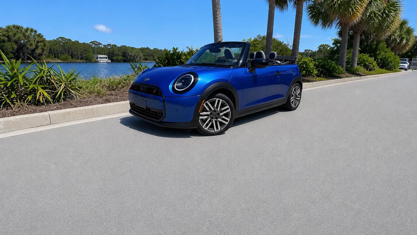 MINI Convertible 2025 in Fort Myers, FL