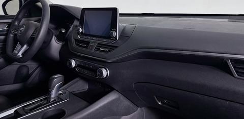 Nissan Altima 2020