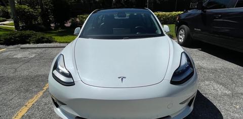Tesla Model 3 2020