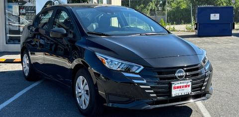 Nissan Versa 2023